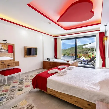 Luxury With Jacuzzi In Kas Villa